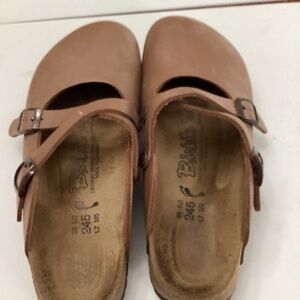 Birkenstock leather clogs size 38